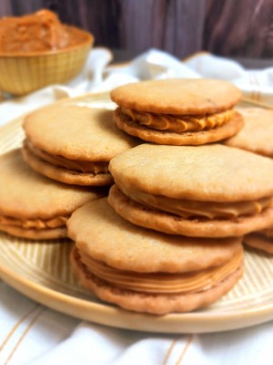 Dulce de leche cookies by The Cookie Jar Orlando LLC