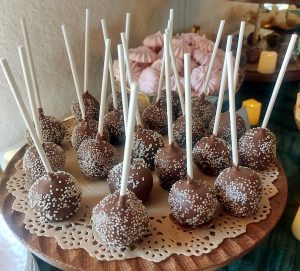Chocolate truffle cake pops with sprinkles for rustic garden weddings at Sterling Event Center, Orlando.