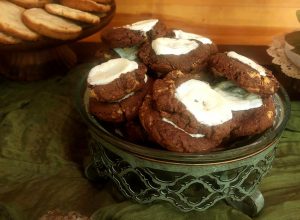 S’mores cookies with toasted marshmallows served on a wedding dessert table at Club Lake in Apopka, Orlando area.
